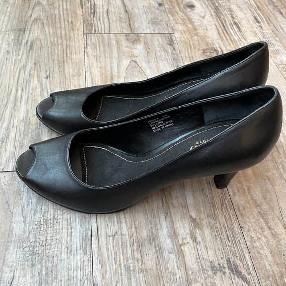 Chaps Vintage Heels Women's 9 Addney Genuine Leather Peep Toe Black 90s - Picture 3 of 10